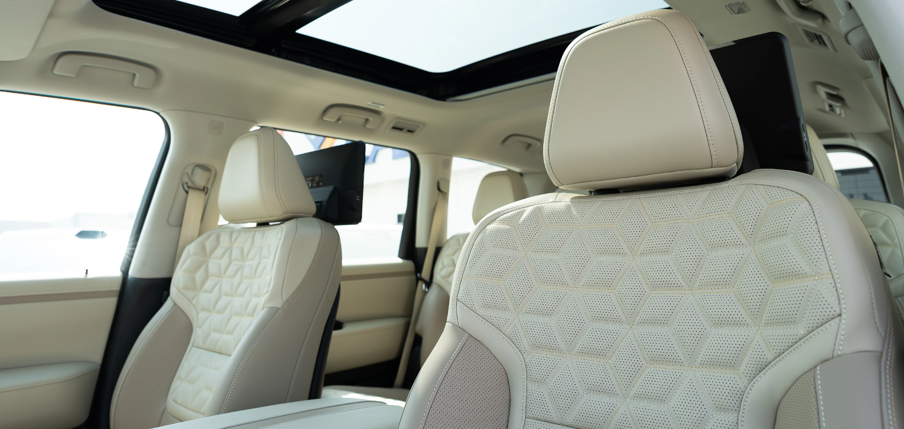 Massage seat + 4 way lumbar